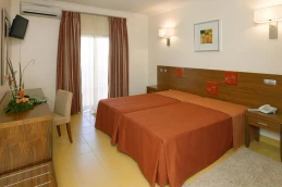Hotel Praia Sol - Photo 2