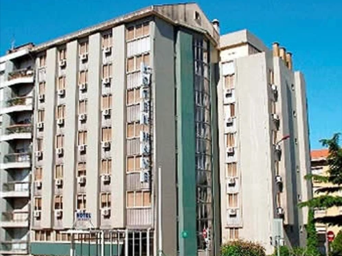 Nave Hotel