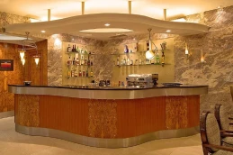 Travel Park Hotel - Photo 4