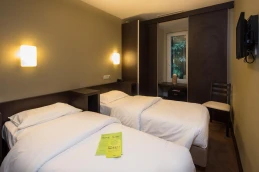 Expo Astoria Hotel - Photo 3