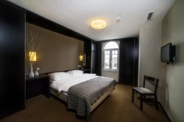 Expo Astoria Hotel - Photo 4
