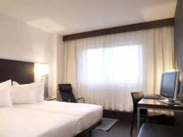 AC Hotel Porto by Marriott(x AC by Marriott Porto) - Photo 2